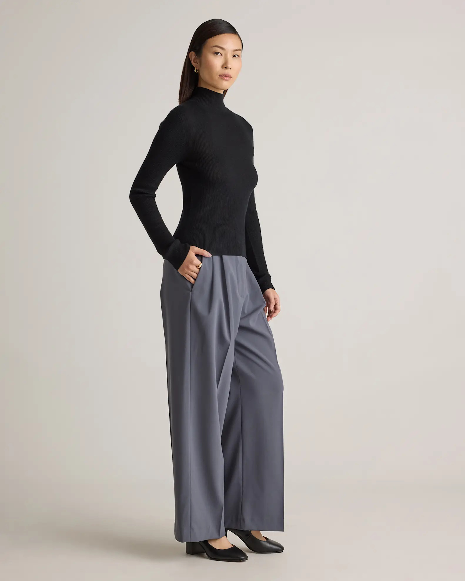 Featherweight Cashmere Ribbed Mockneck Sweater in Black | Quince