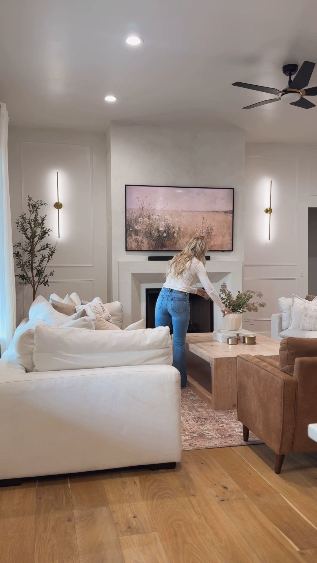 Living room glow up complete 🤍
This space went from feeling unfinished to finally feeling like us.
Every change was intentional and it made all the difference.

Which detail is your favorite?

#LTKFindsUnder50 #LTKSaleAlert #LTKHome