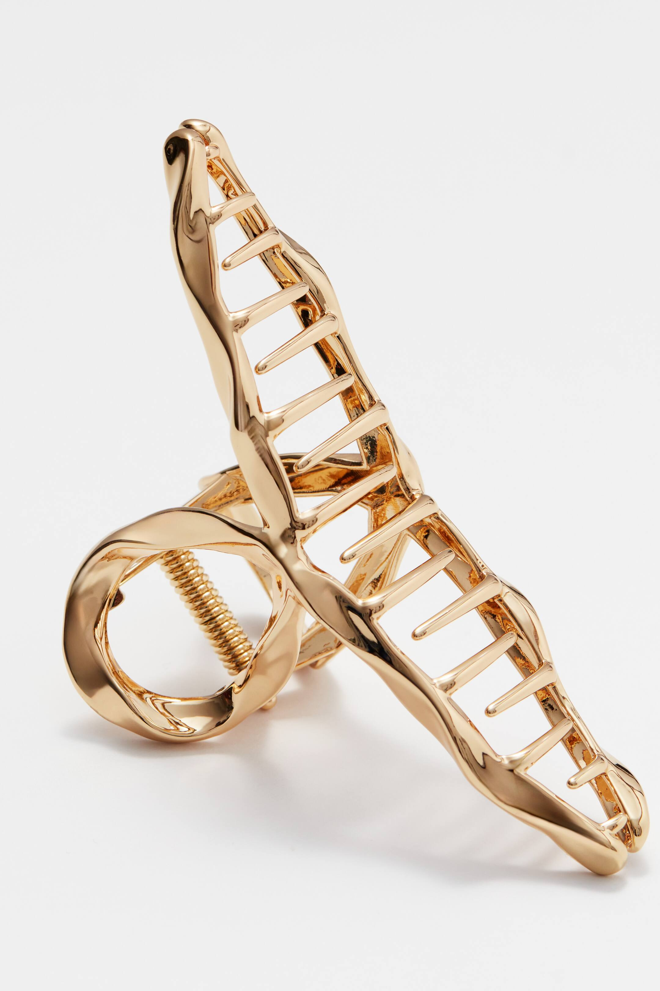 Twisted Hair Claw - Gold - Ladies | H&M GB | H&M (UK, MY, IN, SG, PH, TW, HK)