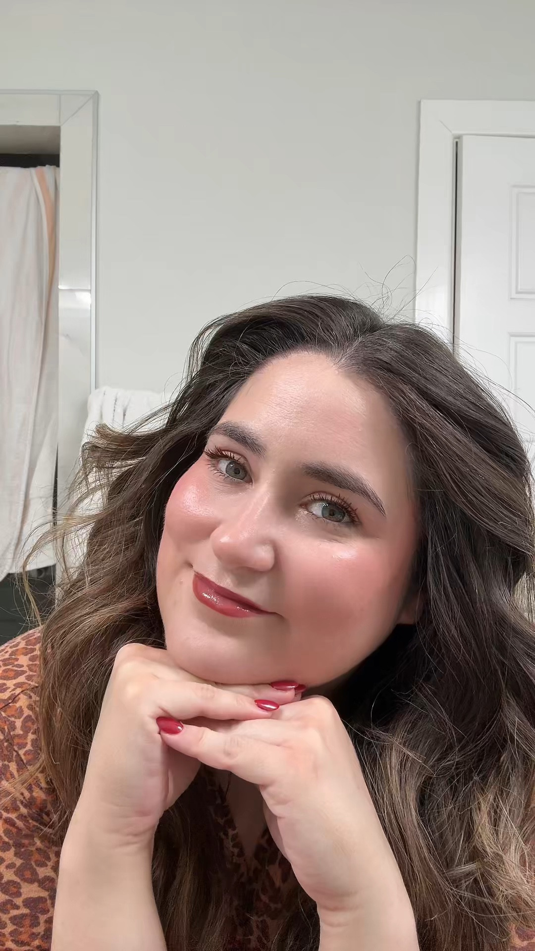  Adding the @Charlotte Tilbury lip gloss to my routine has changed my entire personality. That paired with the blush and @Bobbi Brown eyeshadow sticks has been my new favorite combo! I’ll share everything on my L T K soon! Also, I’m learning how to style my haircut again since it had been about a year since I’ve cut/colored it. 😳 I think I’ve got it down though! Have a great weekend! #makeuptutorial #glowymakeup #fairskinmakeuptips #grwm #getreadyfortheday 

#LTKBeauty #LTKHoliday #LTKgrwm