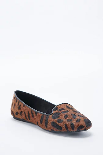 Deena & Ozzy Jaguar Slip-On Shoes in Leopard | Urban Outfitters EU