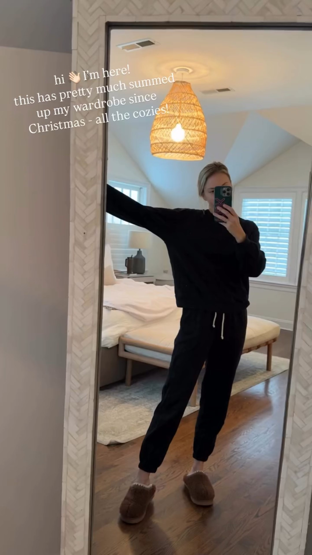 hi 👋🏻 I’m here! 
this has pretty much summed up my wardrobe since Christmas - all the cozies. Size smalls & size 8 slippers (I’m a 7.5) 