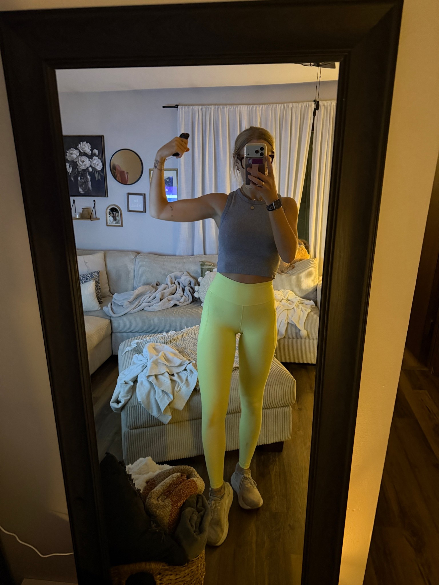 Another cardio & arm day outfit.. ALLLL Old Navy 🏃🏼‍♀️💨💪🏻

Grey Old Navy tank top: Medium
Yellow Old Navy pocket leggings: Small Tall
New Balance shoes: 9
🧦 socks are Amazon — the softest and BEST bombas dupe!!!

Everything is TTS :)

#OldNavystyle #OldNavyoutfits #OldNavyactivewear #OldNavypowersoft #yellowleggings #whiteshirts #whiterunningshoes #Owalawaterbottles #OwalaatTarget #OldNavyfinds #OldNavyfashion #trendingatOldNavy #popularatOldNavy

#LTKTall #LTKfitnessgoals #LTKActive