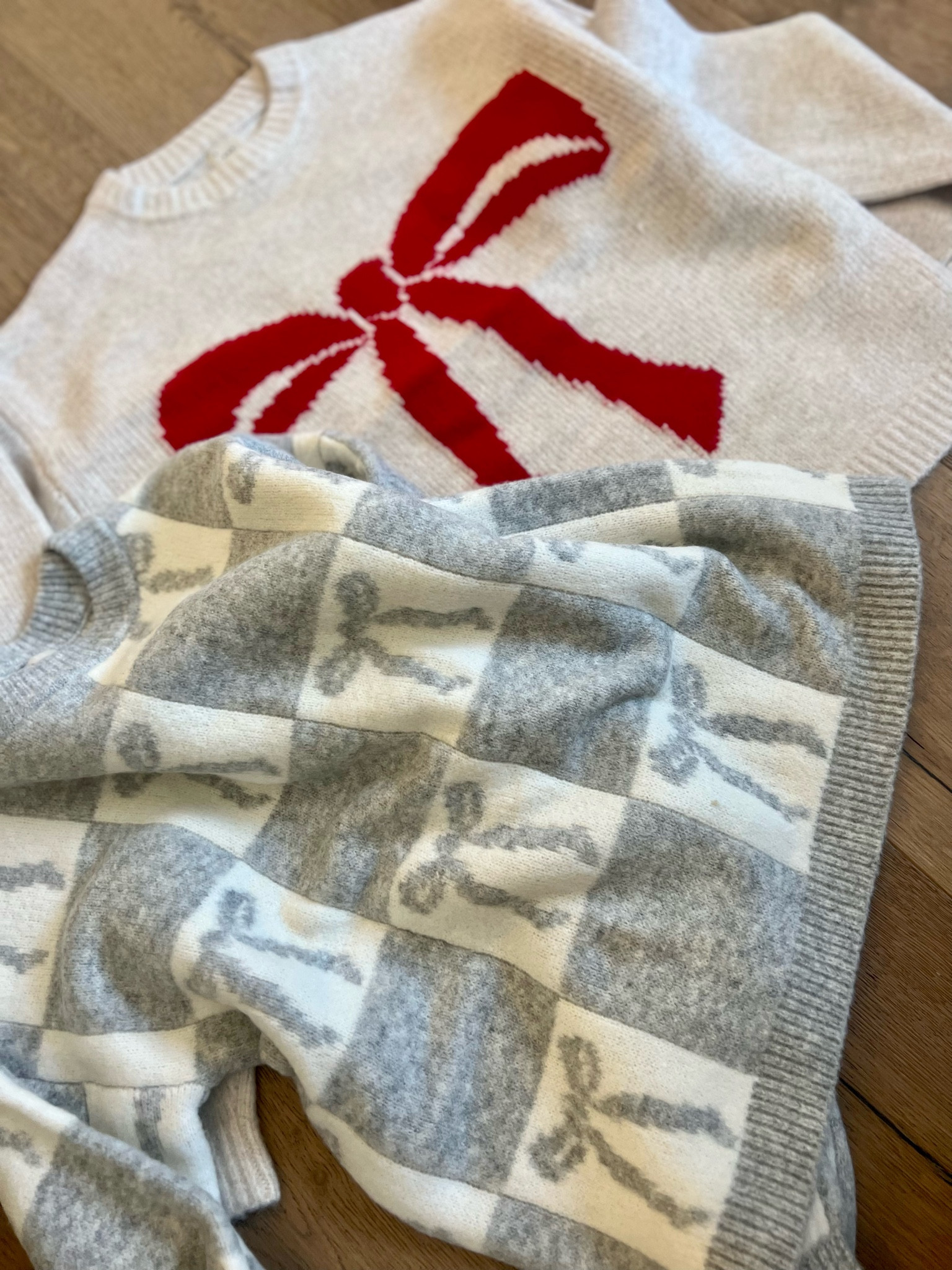 All about the bows. 
The cutest bow sweaters. 🎯

Bows, bow sweaters, hair bows, holiday trends, target style

#LTKFindsUnder50 #LTKHoliday #LTKStyleTip