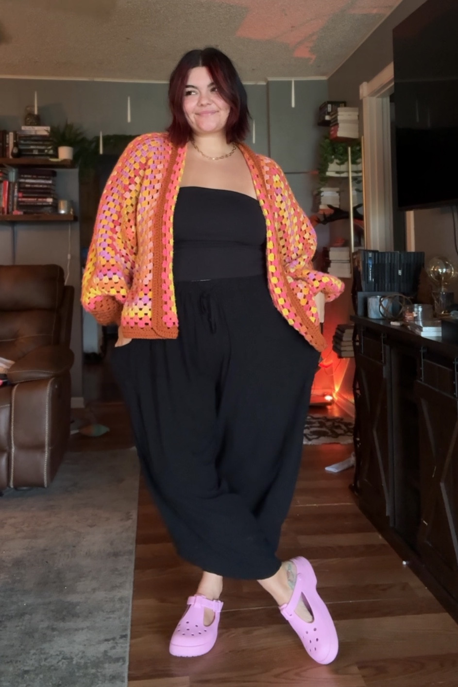 size 16/ 2x regularly. cardigan is handmade by a friend, tube top is XXL- size down bc it runs big! pants are XXL and fit perfect. 

#LTKSeasonal #LTKPlusSize #LTKMidsize