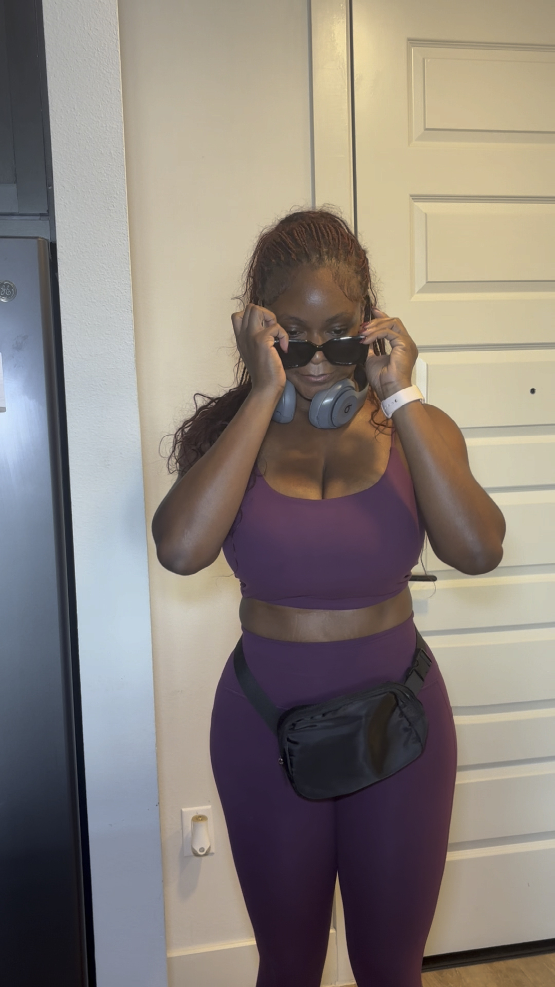 This glow mode set is so soft and stretchy. I’m wearing a medium in the Leggings and a Large in the Tank Topp

#LTKActive #LTKVideo #LTKFitness