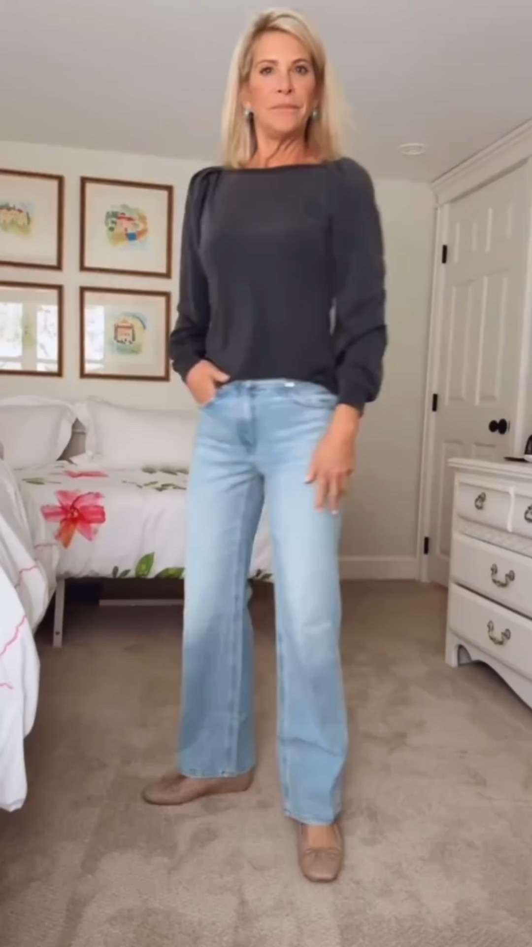 These jeans are the secret sauce. comfy but somehow still make you look pulled together. This sweater is sold out, but i linked some really good similar ones. Easy outfit, zero overthinking.

#everydaystyle #casualoutfit #ltkstyle #ltkwear #jeanslove #wardrobebasics #effortlessstyle #outfitinspo #classiccasual

#LTKOver40 #LTKootd