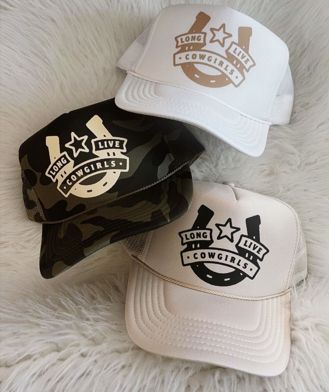 Trucker hat 

#LTKSeasonal #LTKStyleTip #LTKFindsUnder50