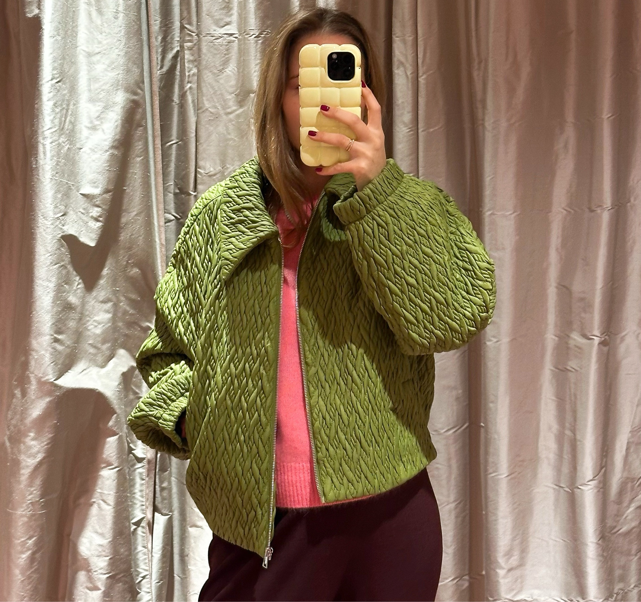 An A/W’25 try-on at Essentiel Antwerp. The green bomber and deliciously soft wool/cashmere knits were instant standouts for me - effortless dressing but with that distinctively and always unexpected Essentiel twist. 

WINTER WARDROBE | BOLD STYLE 


#LTKeurope #LTKuk #LTKwinter