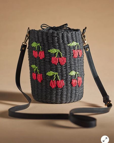 #rafibag #rafiabucketbag #cherry #cherrybag #bucketbag #blackbucketbag #fruitbag #festival #spring #unique #roundhandbag #cherrypurse

#LTKFestival #LTKGiftGuide #LTKFind