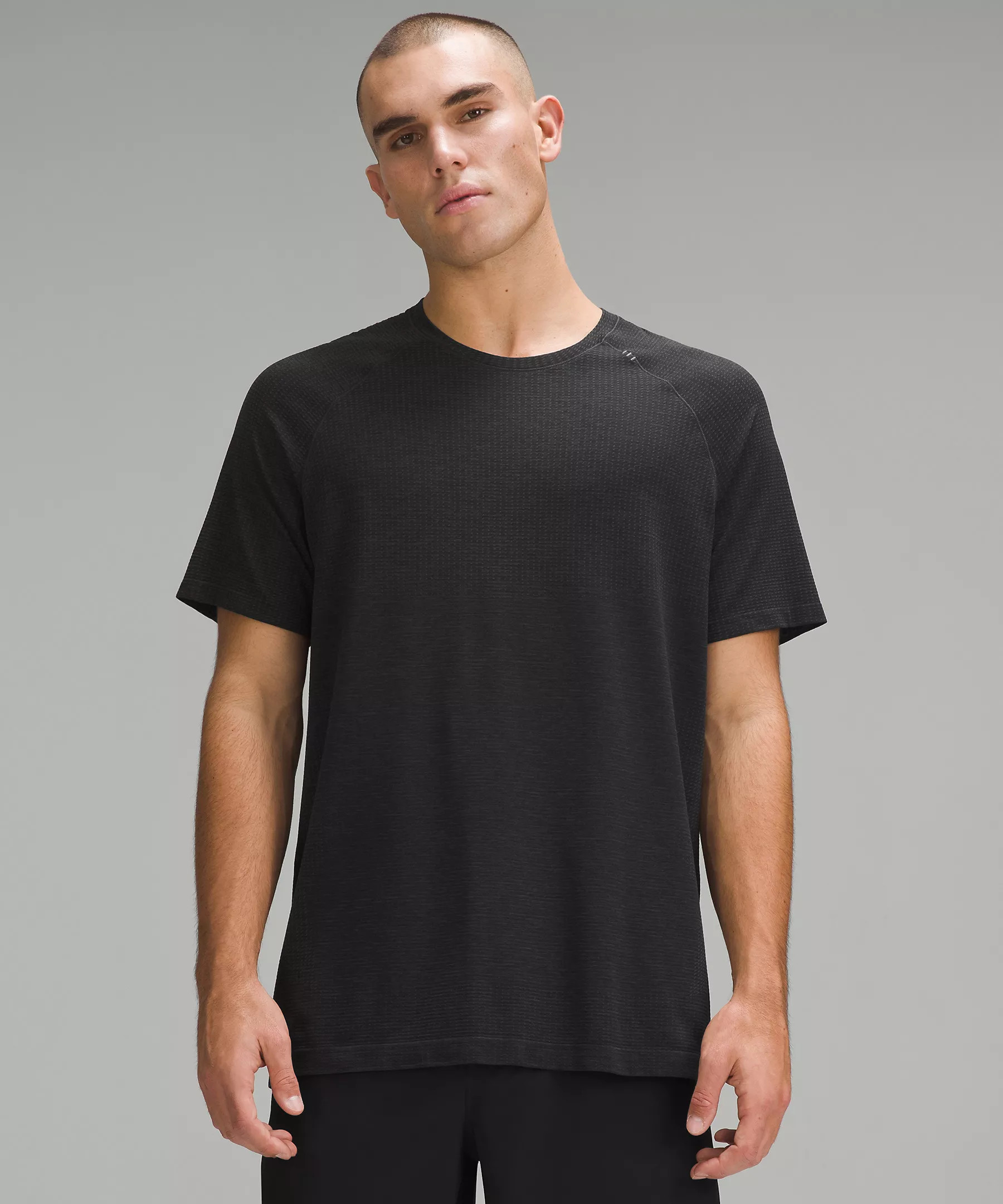 Metal Vent Tech Short-Sleeve Shirt *Original Slim Fit | Men's Short Sleeve Shirts & Tee's | lulul... | Lululemon (US)