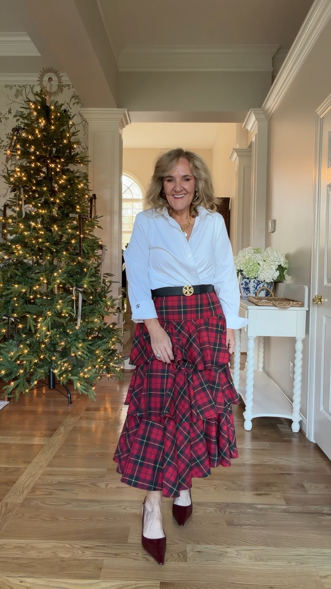 My shirt is size 8/m. Skirt size 8/m 
Chicos white blouse size 1.0 
My @spanx flare corduroys are TIGHT!!! I’m wearing a med petite and reality need the large petite. Def SIZE UP 

Shop for you guy for these great deals. Excellent quality. And of course, something for you  And Dougie is influencing now! He loves his new pieces by @untuckit men’s Christmas gifts men’s gift guide 
His shirt is the large slim. We did size up. 
Corduroy blazer is true to size. 42R
#ltkunder100 #ltkgiftguide gifts for men  

#LTKMens #LTKOver40 #LTKSaleAlert #LTKGiftGuide #LTKFindsUnder100 #LTKHoliday