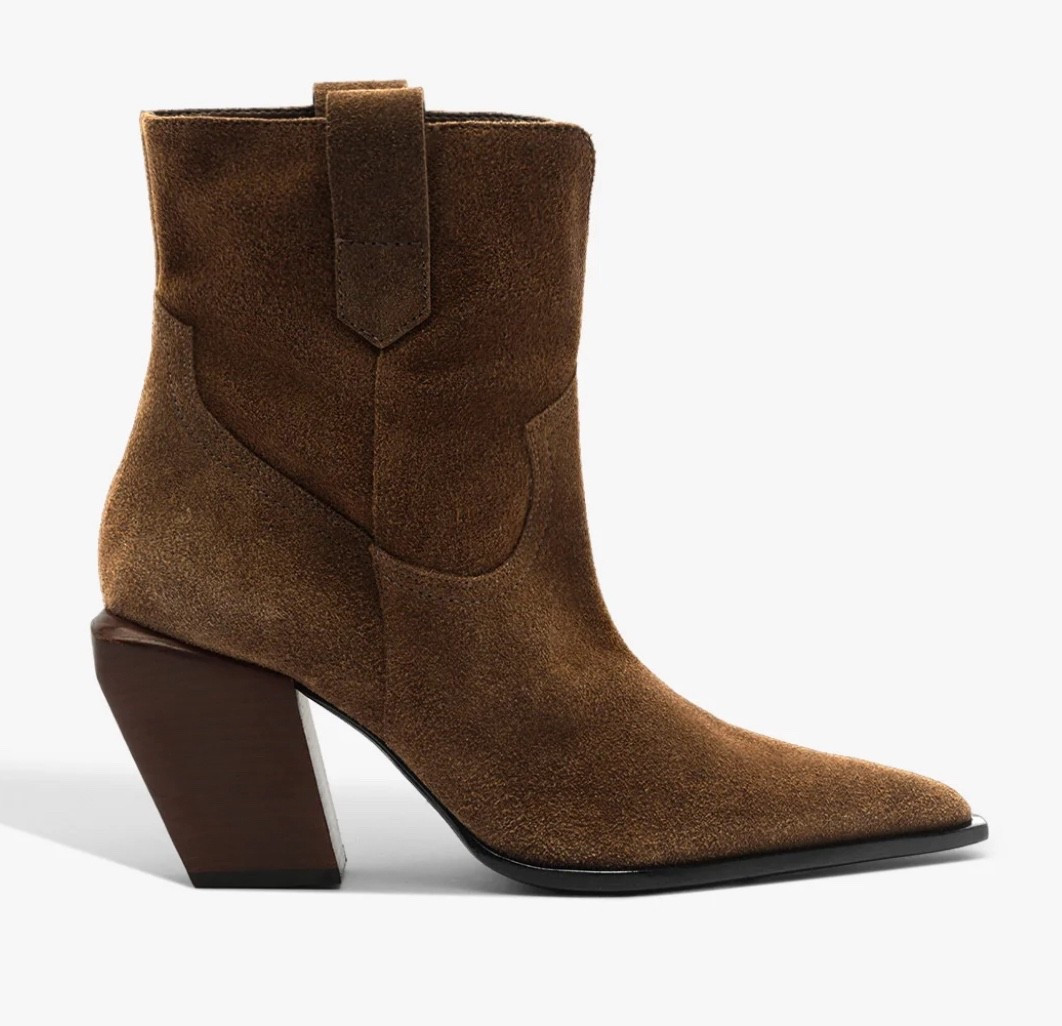Brown ankle bootie, heeled boot, pointed toe bootie, western boot, western bootie, brown western boots, brown boots, ankle boots

#LTKShoeCrush #LTKStyleTip #LTKSeasonal