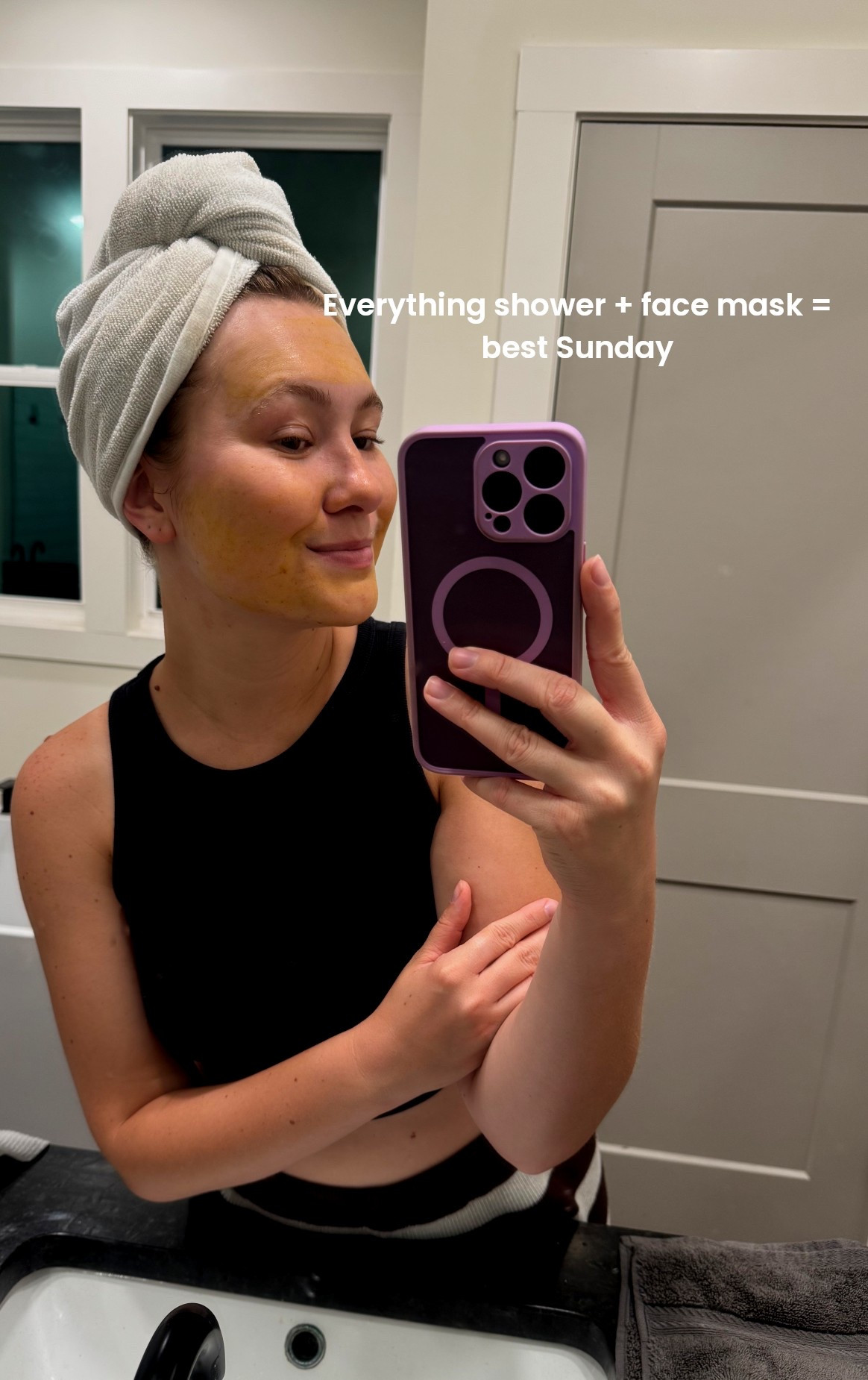 Happy Sunday night! Prepping my skin for another week ahead! I do this face mask once a week and it’s transformed my skin! 
