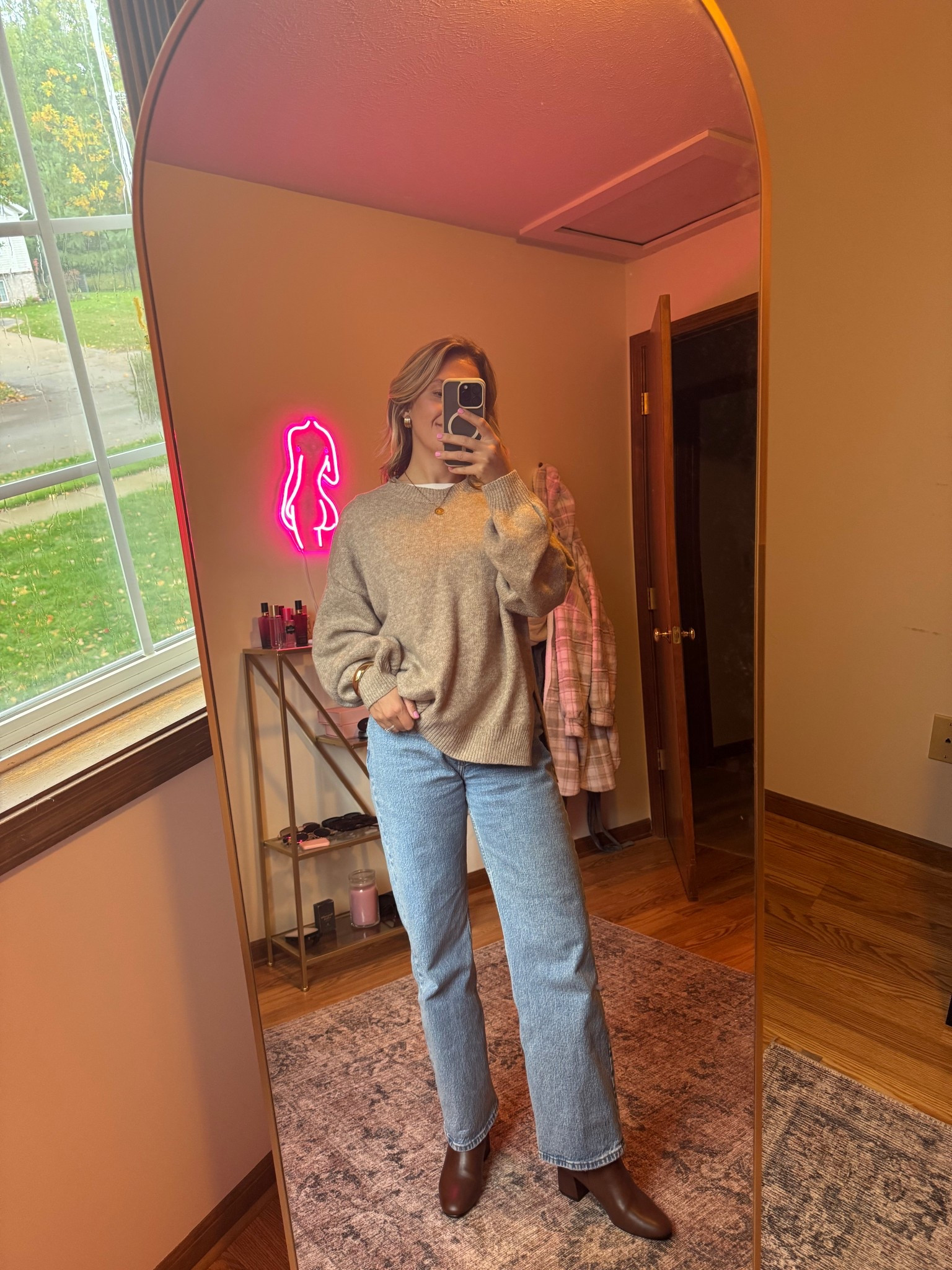 Sweating while typing this because that’s how warm this sweater is 🤩

#LTKFindsUnder50 #LTKSeasonal #LTKWorkwear