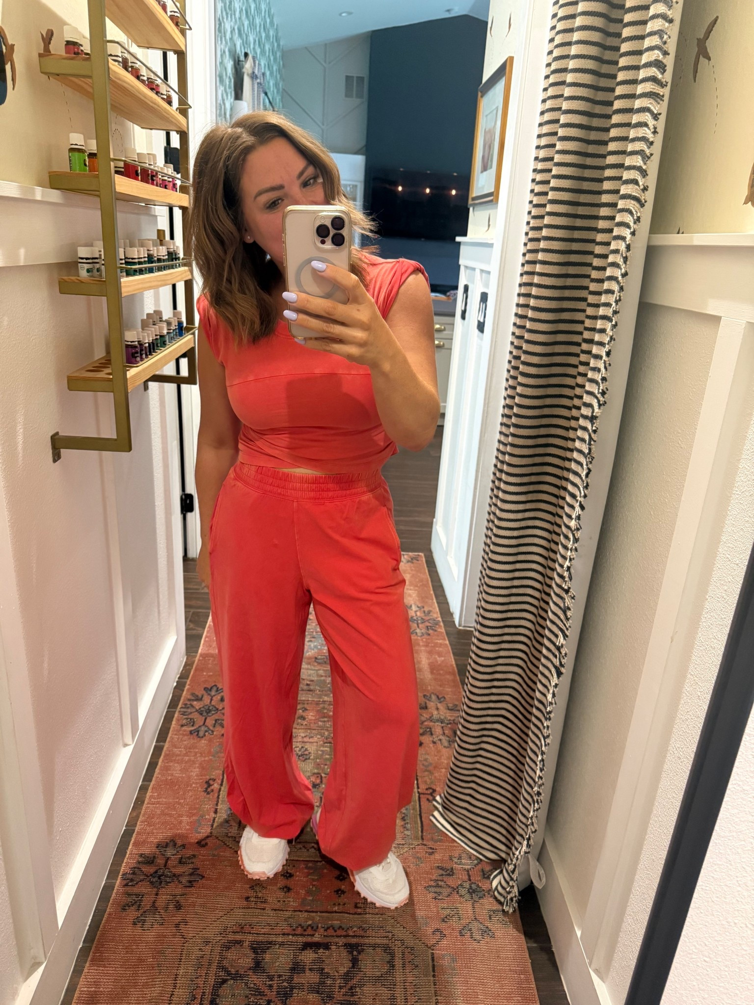 Hotshot crossover set! ❤️ I wear my actual size S. 

#LTKActive #LTKOver40 #LTKPetite