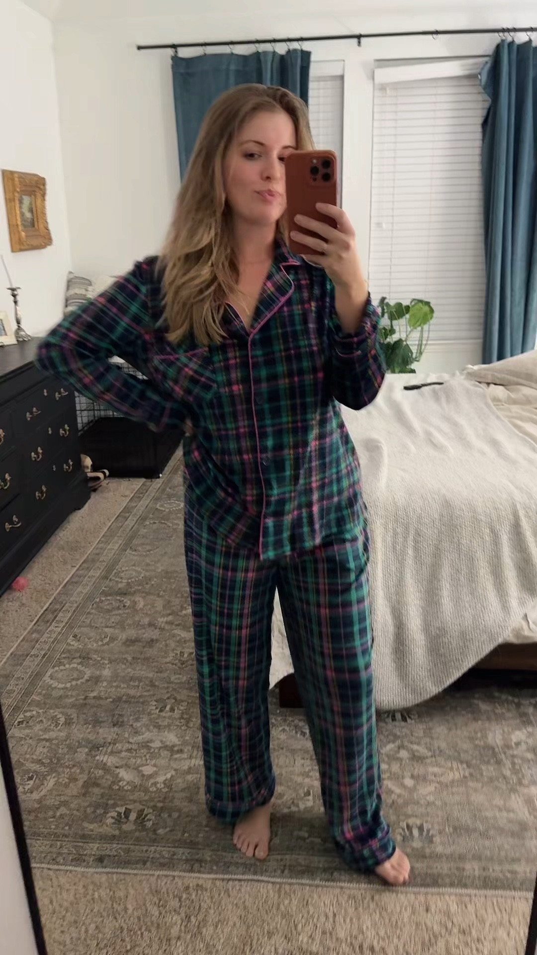 Walmart was right I love em big and saggy lollll ok I could have done a medium truly but I’m feeling very cozy and they’re so soft y’all omg 

#LTKHoliday