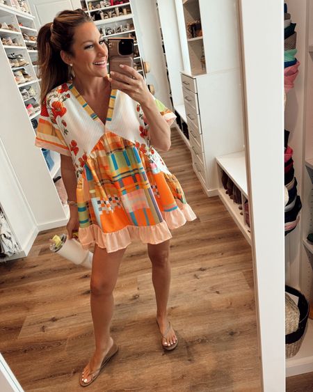 In a medium summer v neck loose mini dress, sandals, stanley and accessories for spring - all fits TTS.

#LTKStyleTip #LTKSeasonal #LTKFindsUnder50