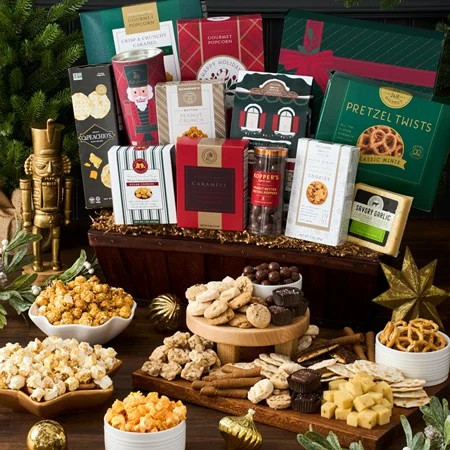 Christmas Gift Basket Deluxe | GourmetGiftBaskets.com