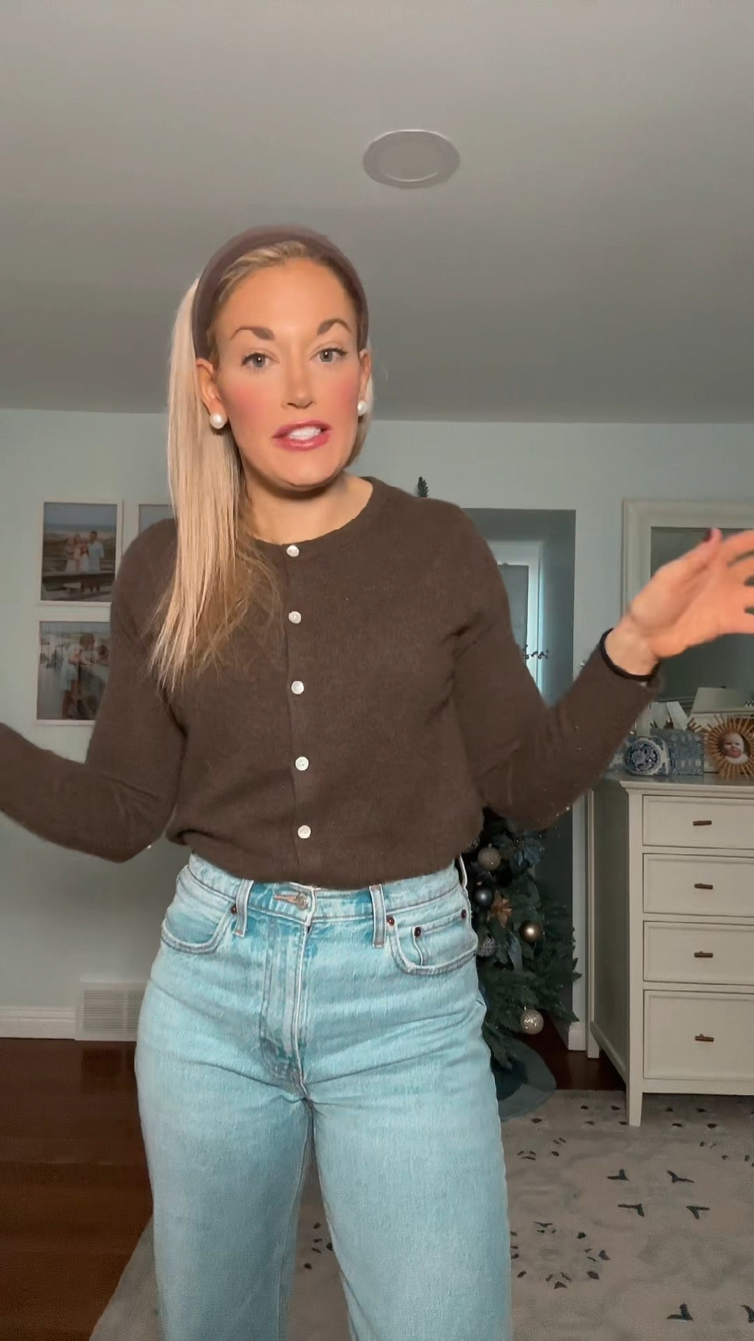 Elevated casual winter outfit 

#LTKWatchNow #LTKSaleAlert #LTKFindsUnder50