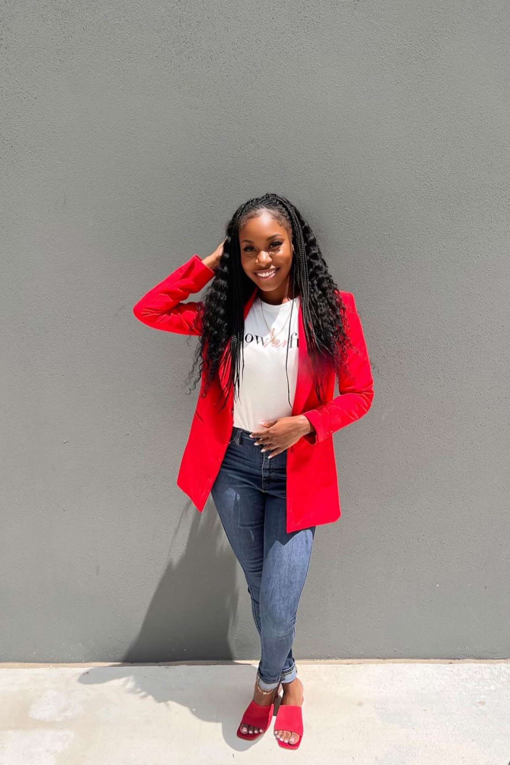 The perfect red blazer to dress up your casual outfit ❤️

#LTKWorkwear