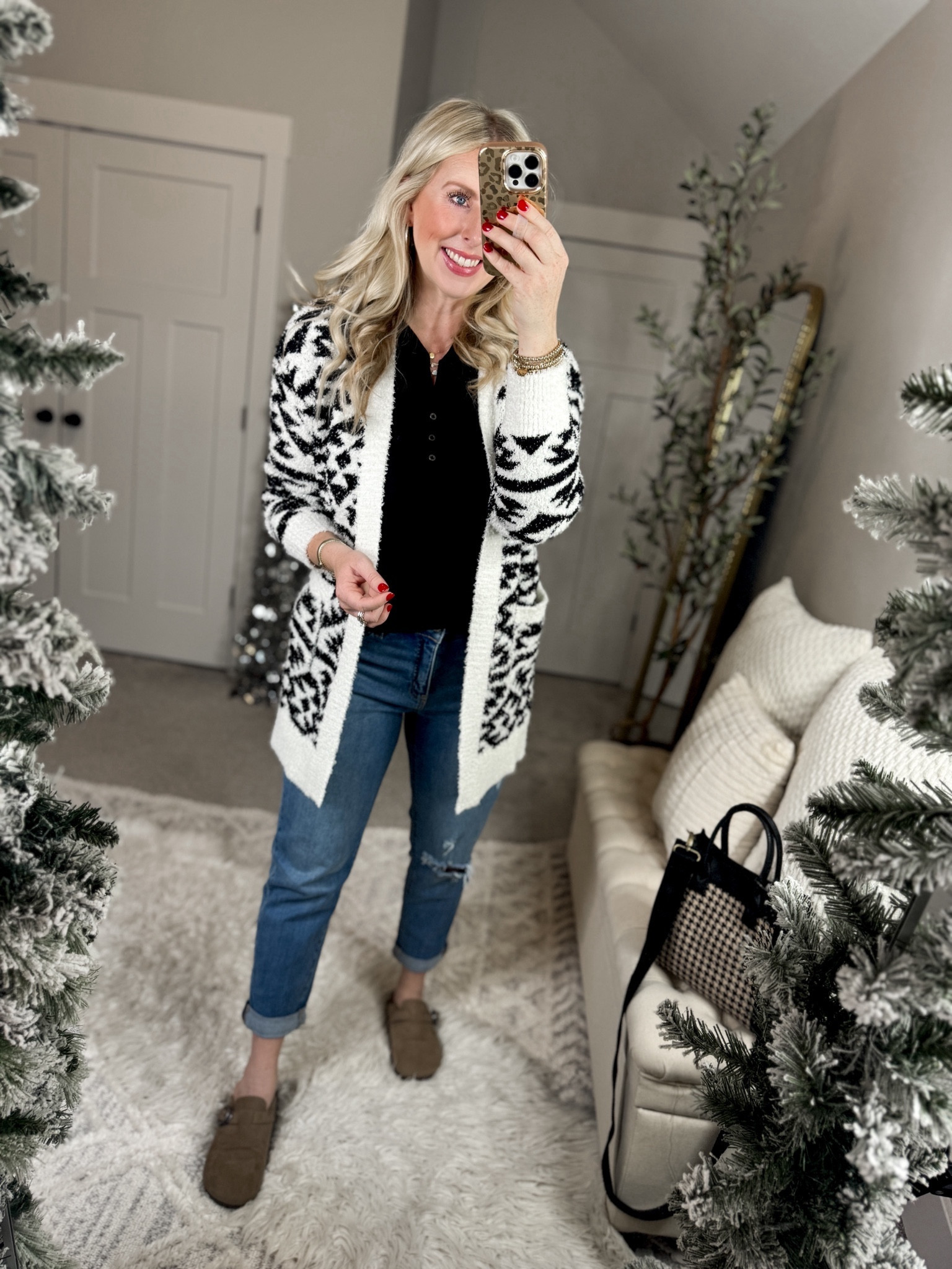 Weekend Walmart wins try on 
Cardigan- medium 
Henley- medium 

#LTKstyletip #LTKSeasonal #LTKfindsunder50