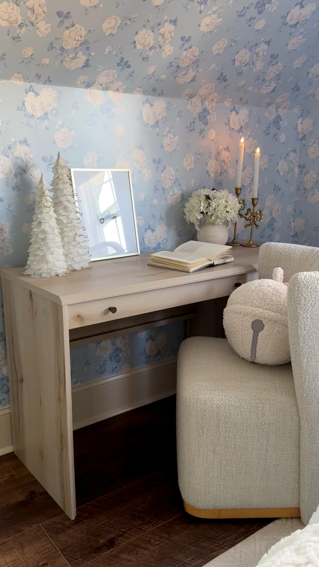 Christmas kids room...

#LTKSeasonal #LTKHome #LTKHoliday