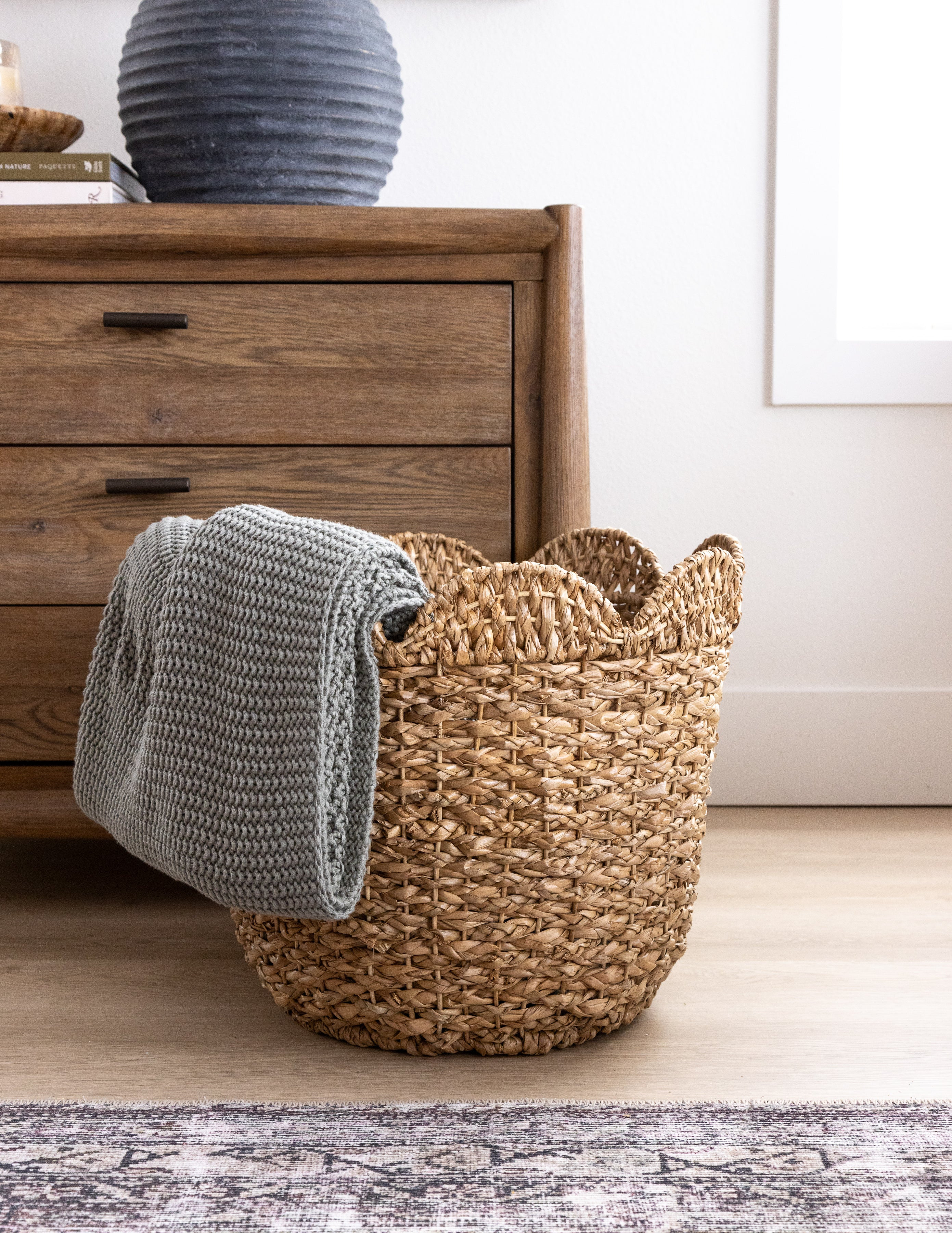 Braided Scalloped Edge Basket | Eco Chic Home