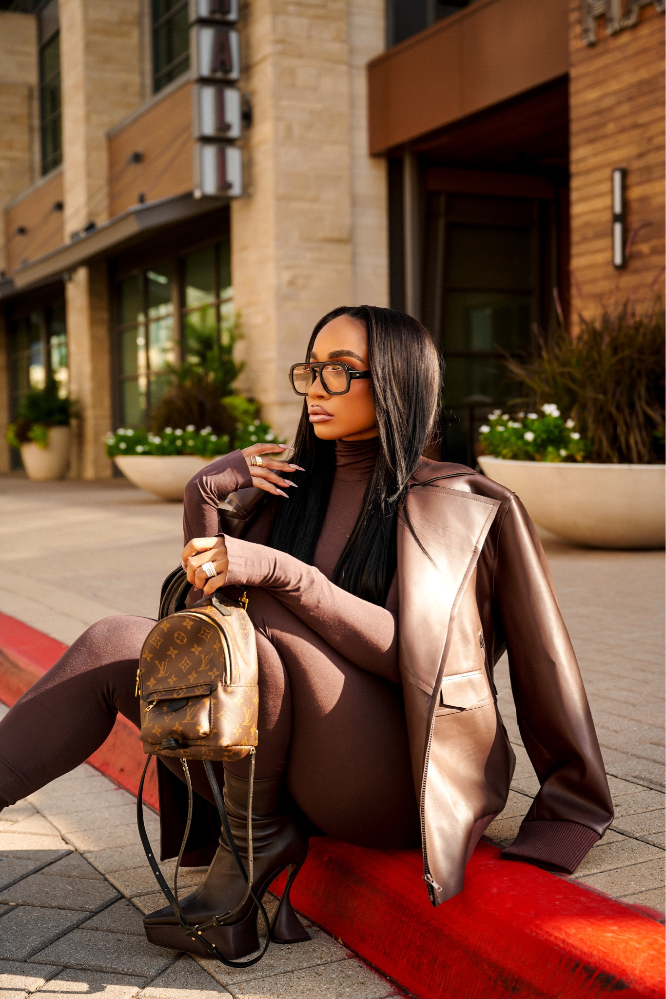 We love an all brown fall look 🤎

#LTKMidsize #LTKStyleTip #LTKBeauty