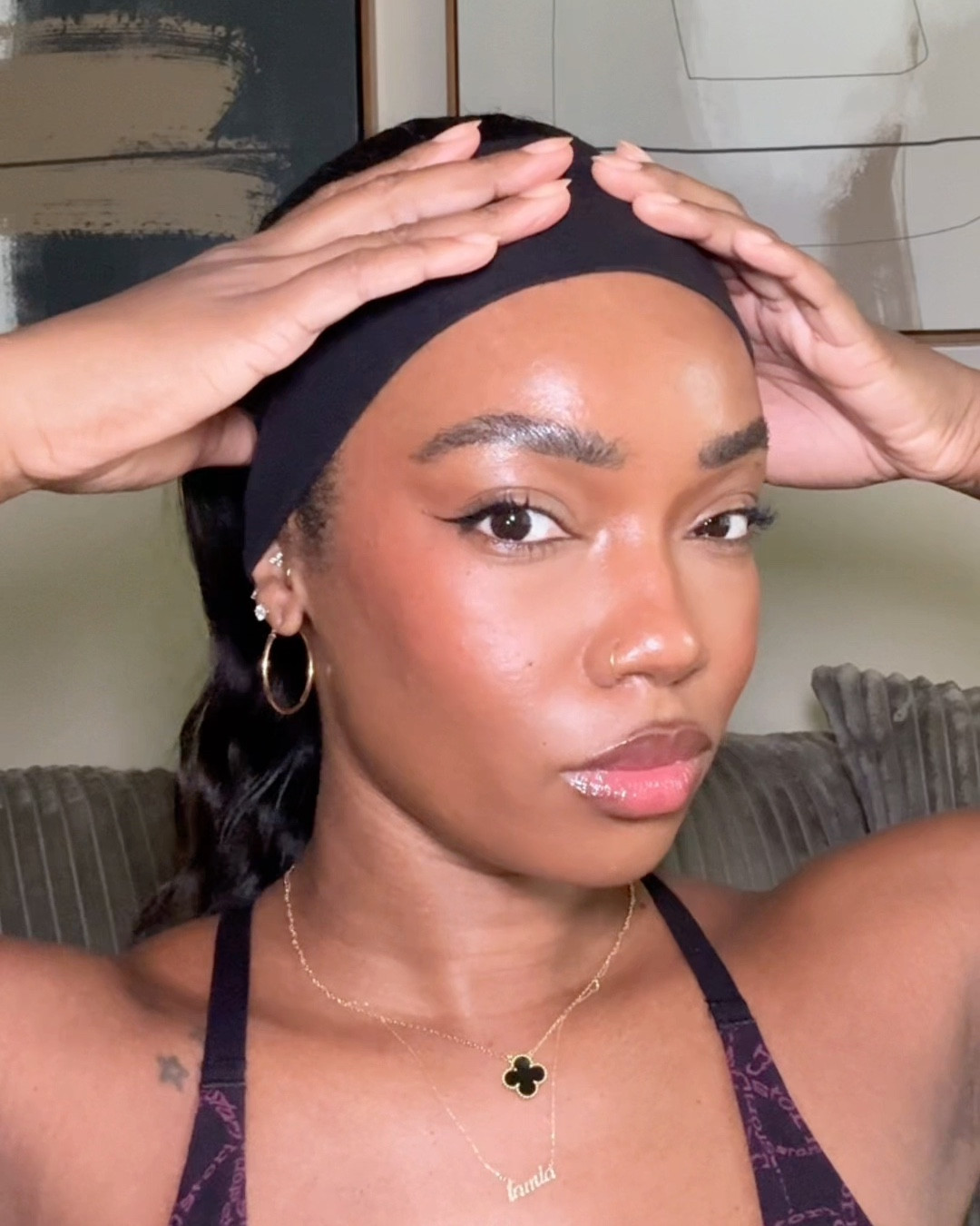 Dewy makeup look

#LTKBeauty