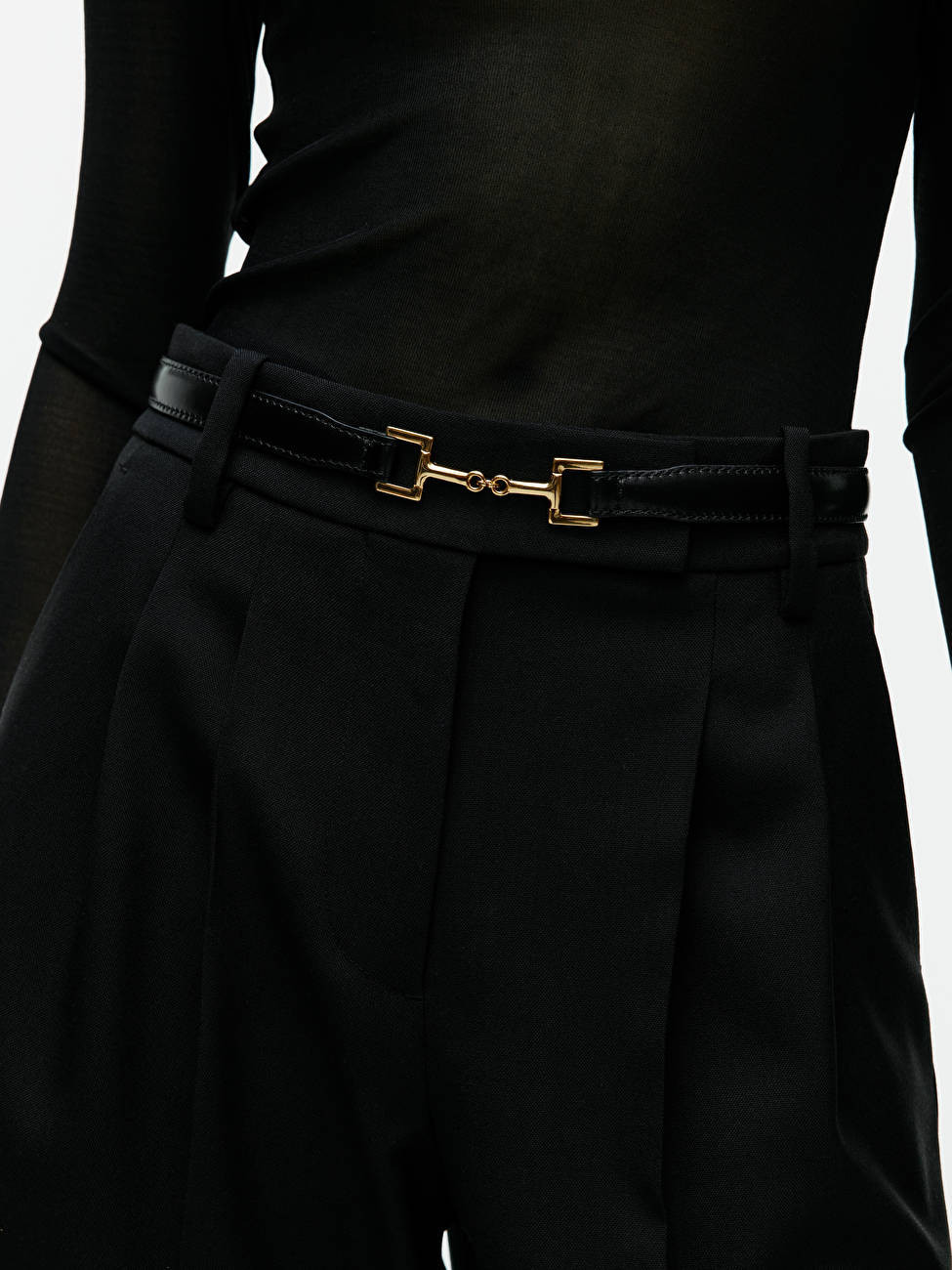 Ceinture en cuir avec boucle mors | ARKET (EU)