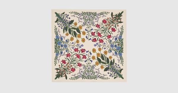 New Flora print silk carre | Gucci (US)