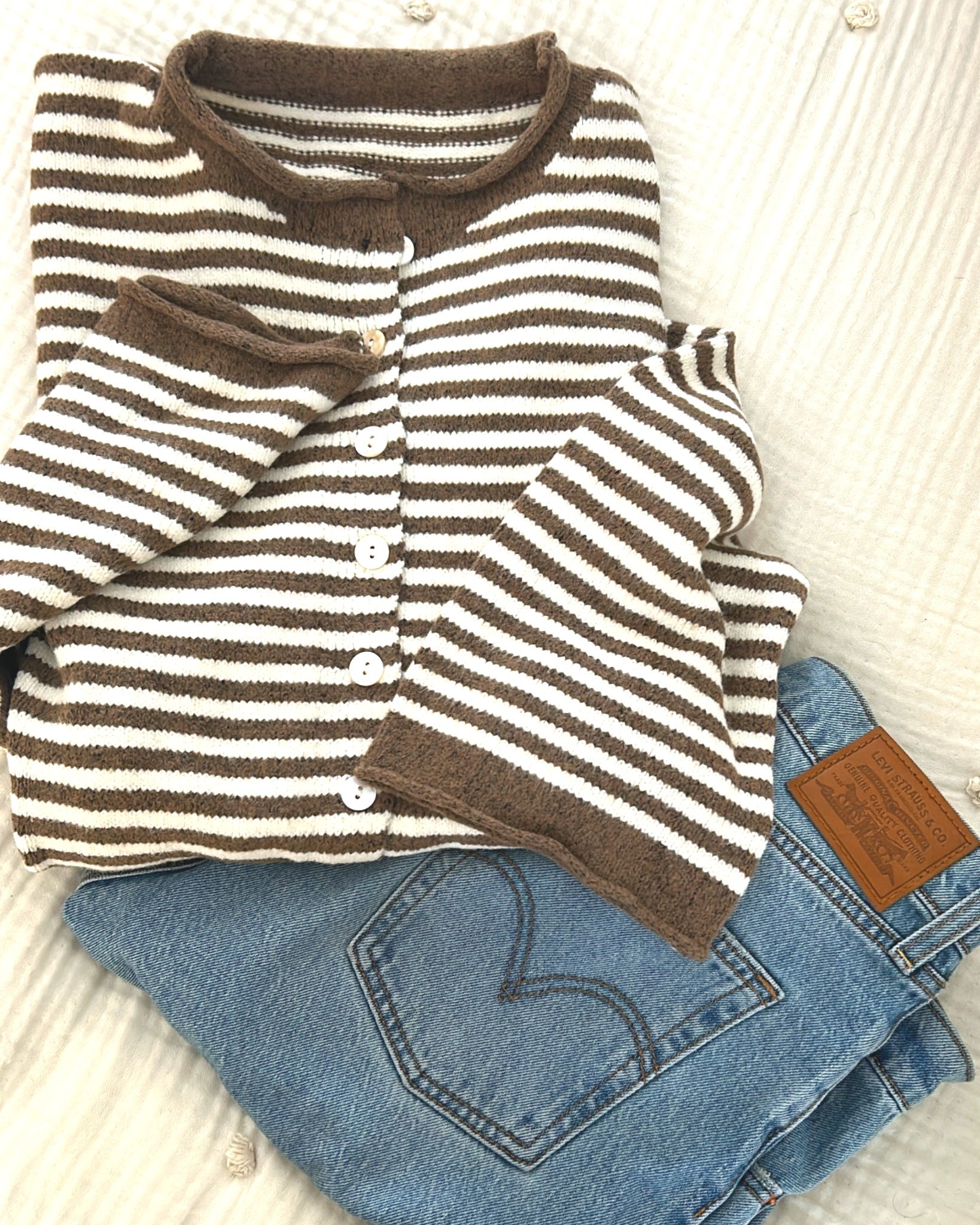 Spring sweater! 

#LTKSeasonal #LTKootd #LTKOver40