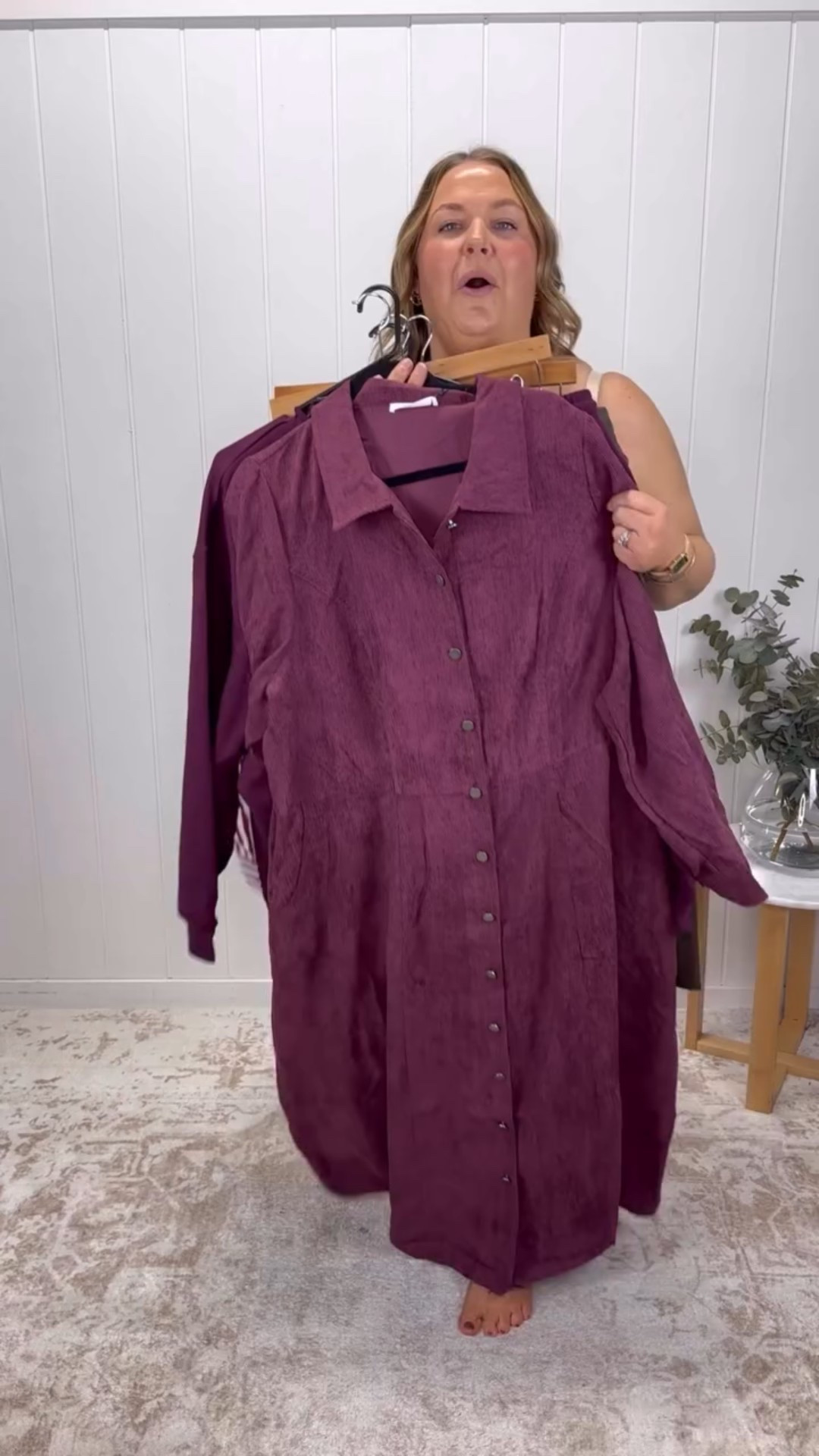 Burgundy… the colour of the season for sure! 

@citychicofficial has an outfit option for every event! I am loving their trending styles at the moment 🙌🏼

All styles are linked in my LTK- they also have a big mid year sale on ❤️

#citychic #citychicstyle #gifted #styling #plussize #plussizefashion #plussizestyling #outfit #plussizeoutfits #citychicstyling #burgundystyle