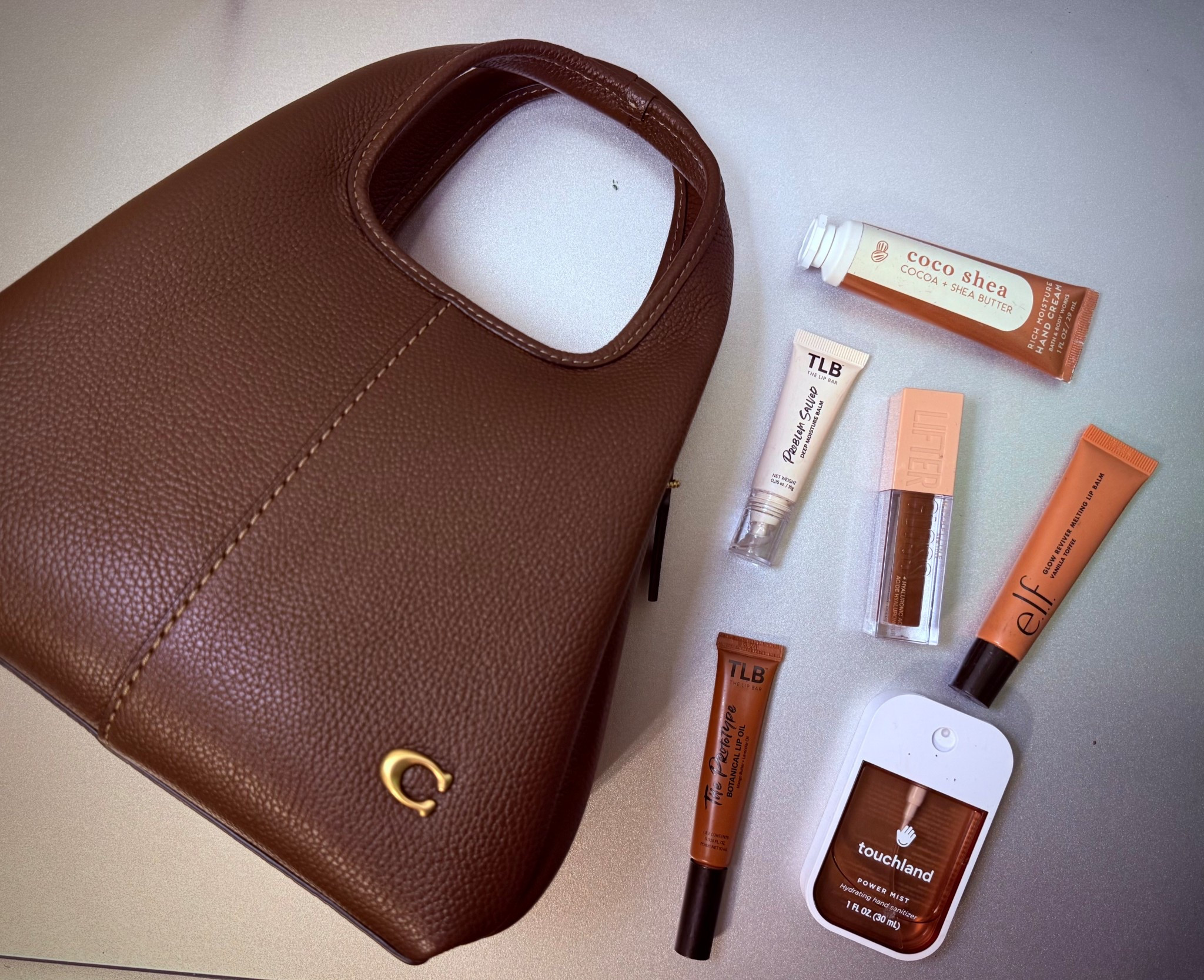 It’s giving fall luxury with some of my favorites! Perfect gifts for the holiday season! 

#LTKBeauty #LTKItBag #LTKGiftGuide