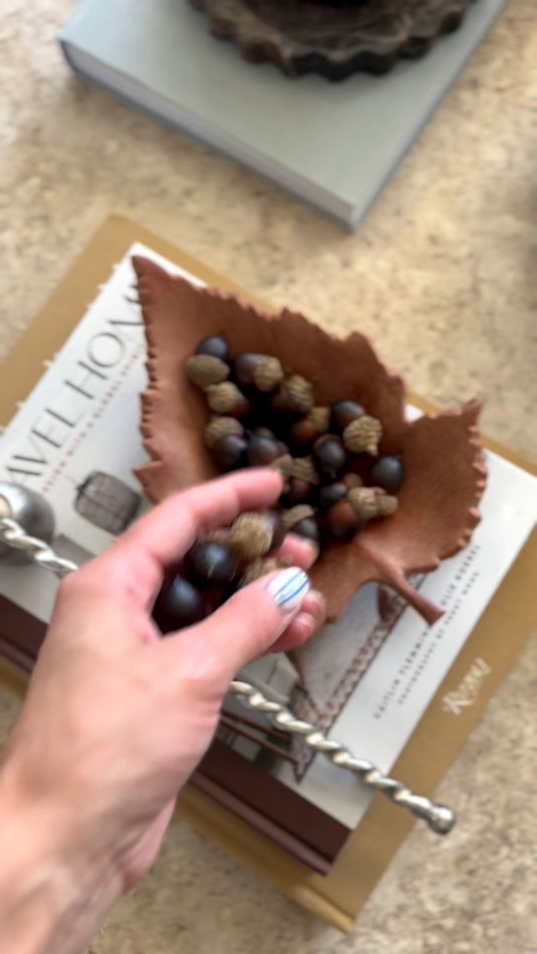 I’m in love with this terracotta leaf bowl. I added some simple acorns from Amazon and it’s the perfect fall addition! 🍂

#LTKFindsUnder50 #LTKSeasonal #LTKHome