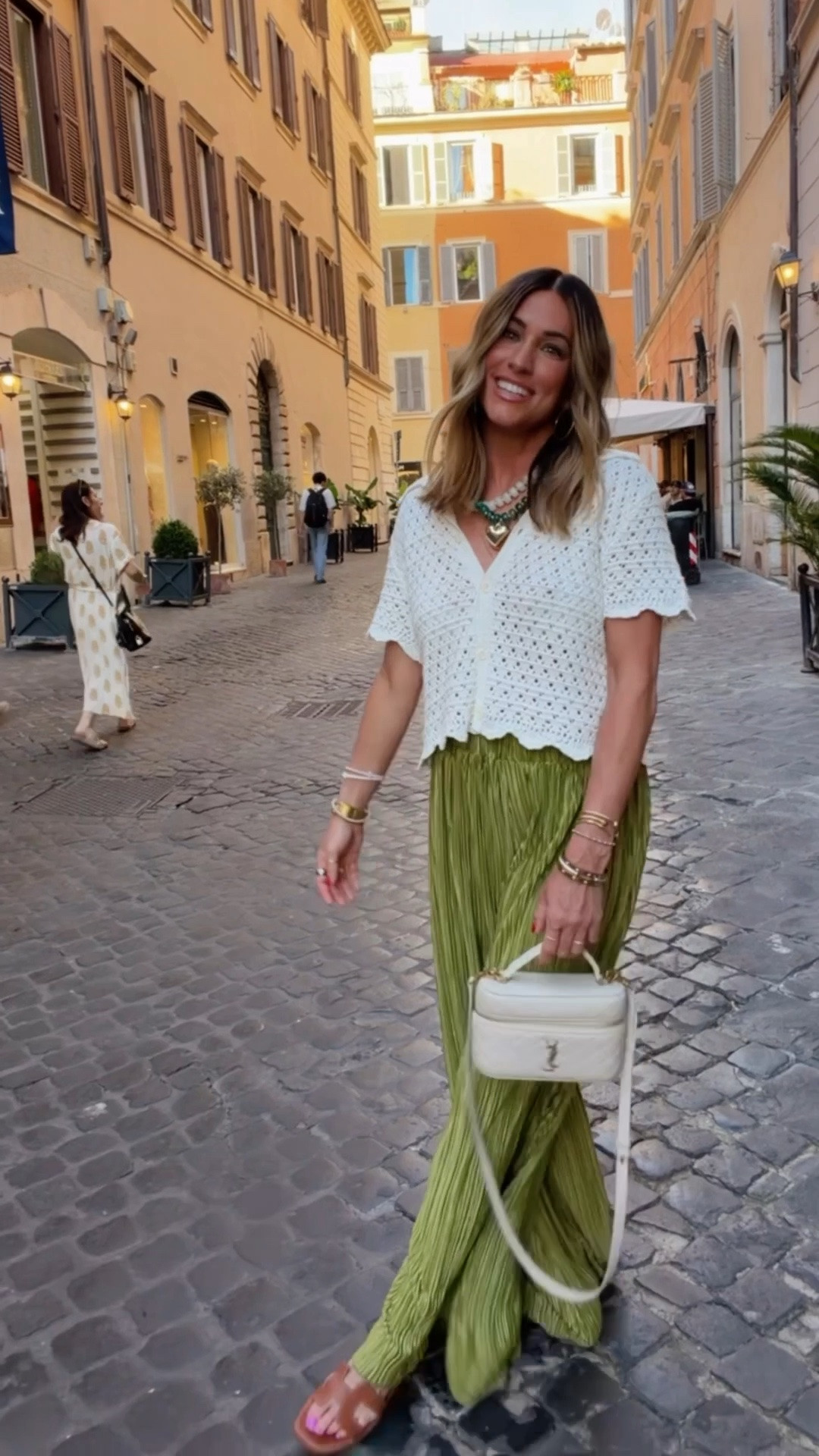 Wrinkle-free pieces don’t get the credit they deserve! I absolute adore these pants for that reason. So nice, stretchy, look expensive and ship quick! I also have the mocha and the black pair.  (Small in pants, xs in top)

#LTKootd #LTKTravel #LTKgrwm