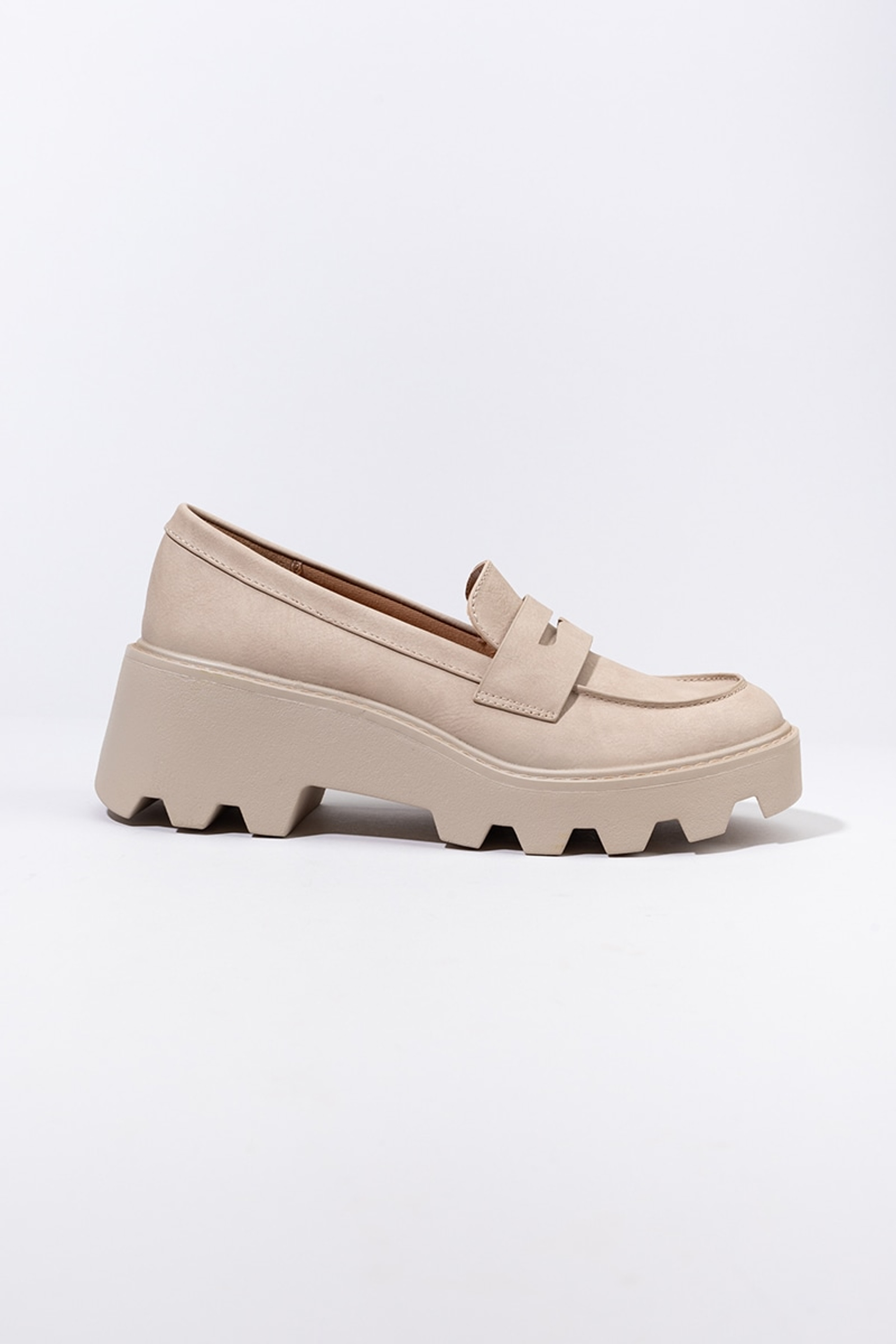 DV by Dolce Vita Vikki Chunky Loafers | Francesca's