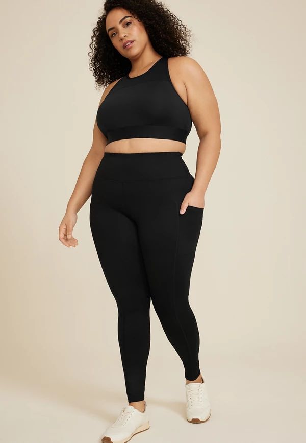 Plus Size Black Super High Rise Pocket Luxe Legging | Maurices