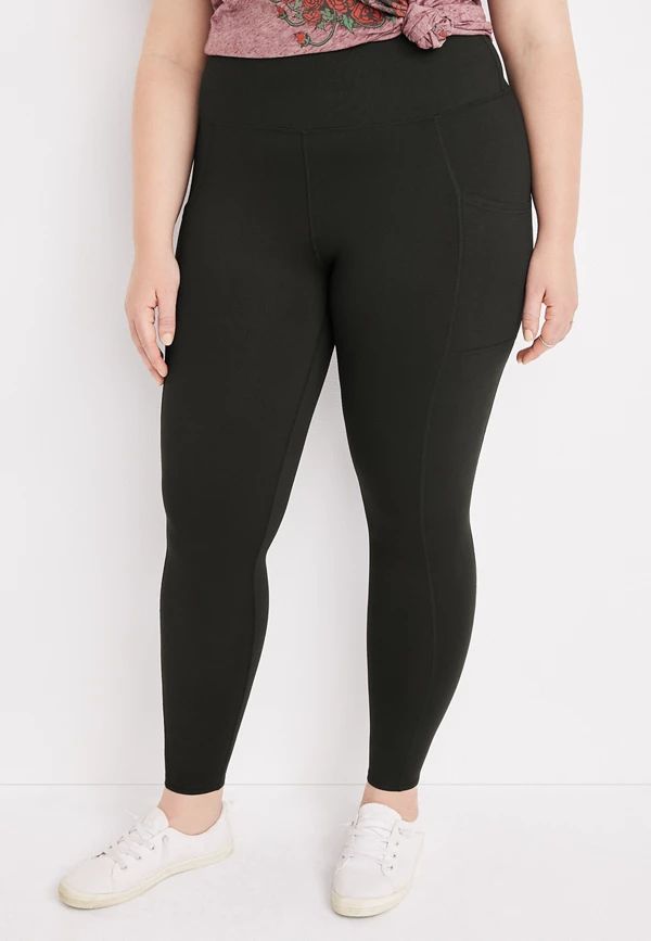 Plus Size Black Super High Rise Pocket Luxe Legging | Maurices