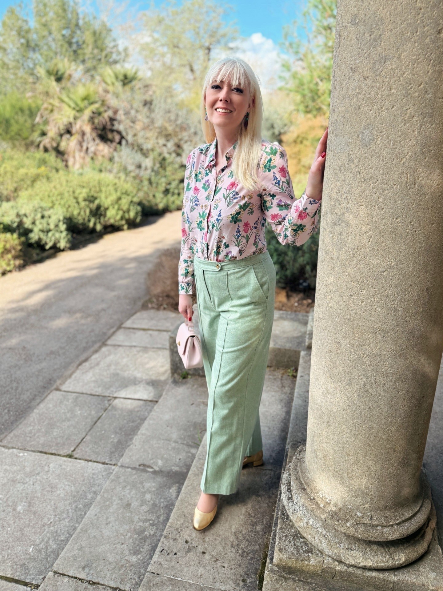 Pink and Green for Spring Scenes! 
🍃🌸🌿🌸

Silk Pink Floral Blouse - Boden 

Trousers (past) - Oliver Bonas (I’ve added other suggestions)

Gold Leather Mary Janes - Augusta at Smallable

Pink Leather ‘Mini Holly’ Bag - Tusting (not on LTK - see other suggestions)

#LTKeurope #LTKspring #LTKuk