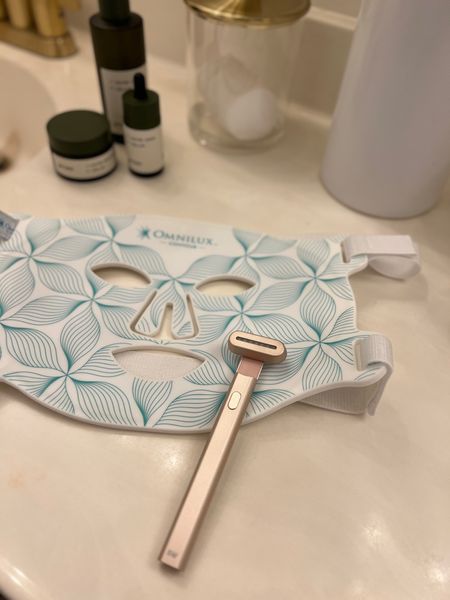 
Omnilux Contour Face mask versus Solawave Radiant Renewal Wand…which one is better?

Both work great! But find the details about each one and a discount code on my blog:

https://illuminatebeauty.co/red-light-therapy-at-home/




#LTKbeauty
