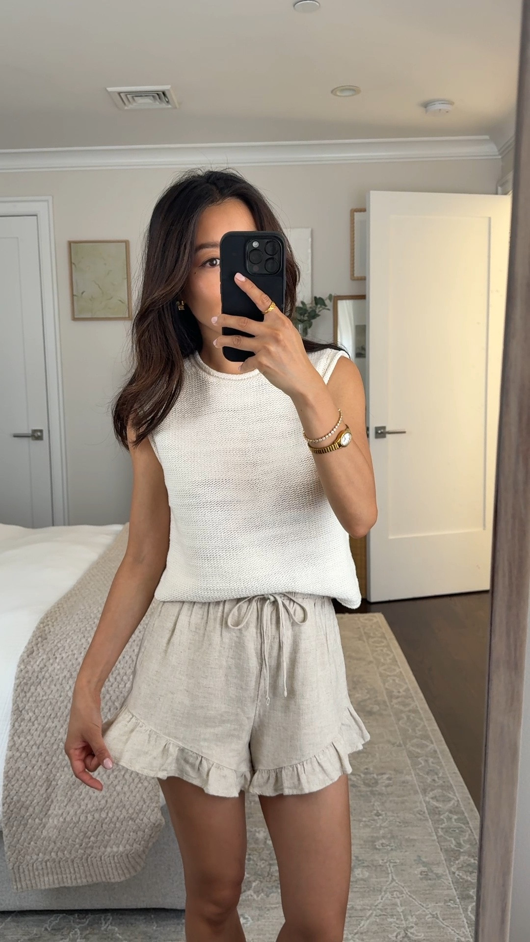 BOGO sale- Size info below! 
• Abercrombie Ruffle Pull-On Short xxs - lined, TTS and petite friendly 
• Cotton rollneck sweater shell xxs - loose relaxed fit 

Easy mom outfits, linen shorts, summer outfits

#LTKPetite #LTKSeasonal #LTKootd