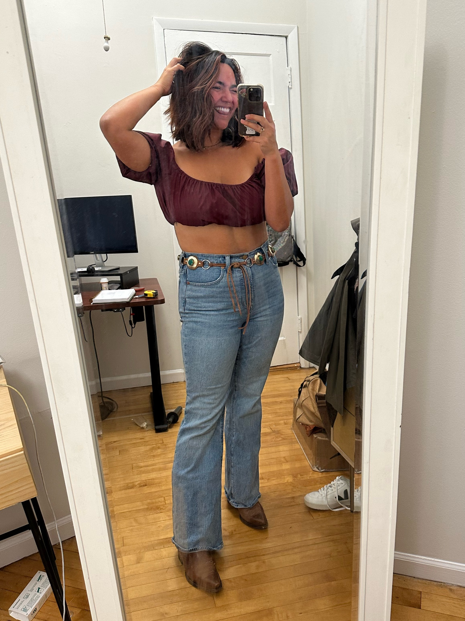 These high rise jeans are my favorite pair! They’re from the curve line at madewell and I love pairing it with a crop top, fun belt, and boots for a late summer look! 

#LTKstyletip #LTKmidsize