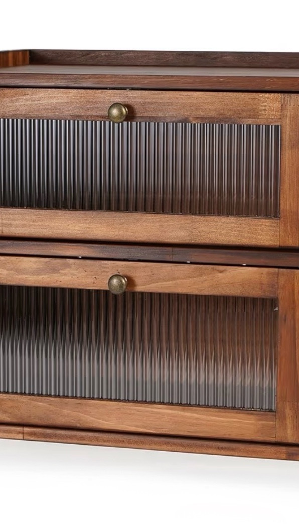 I found this little bread box on Amazon! 

#LTKHome