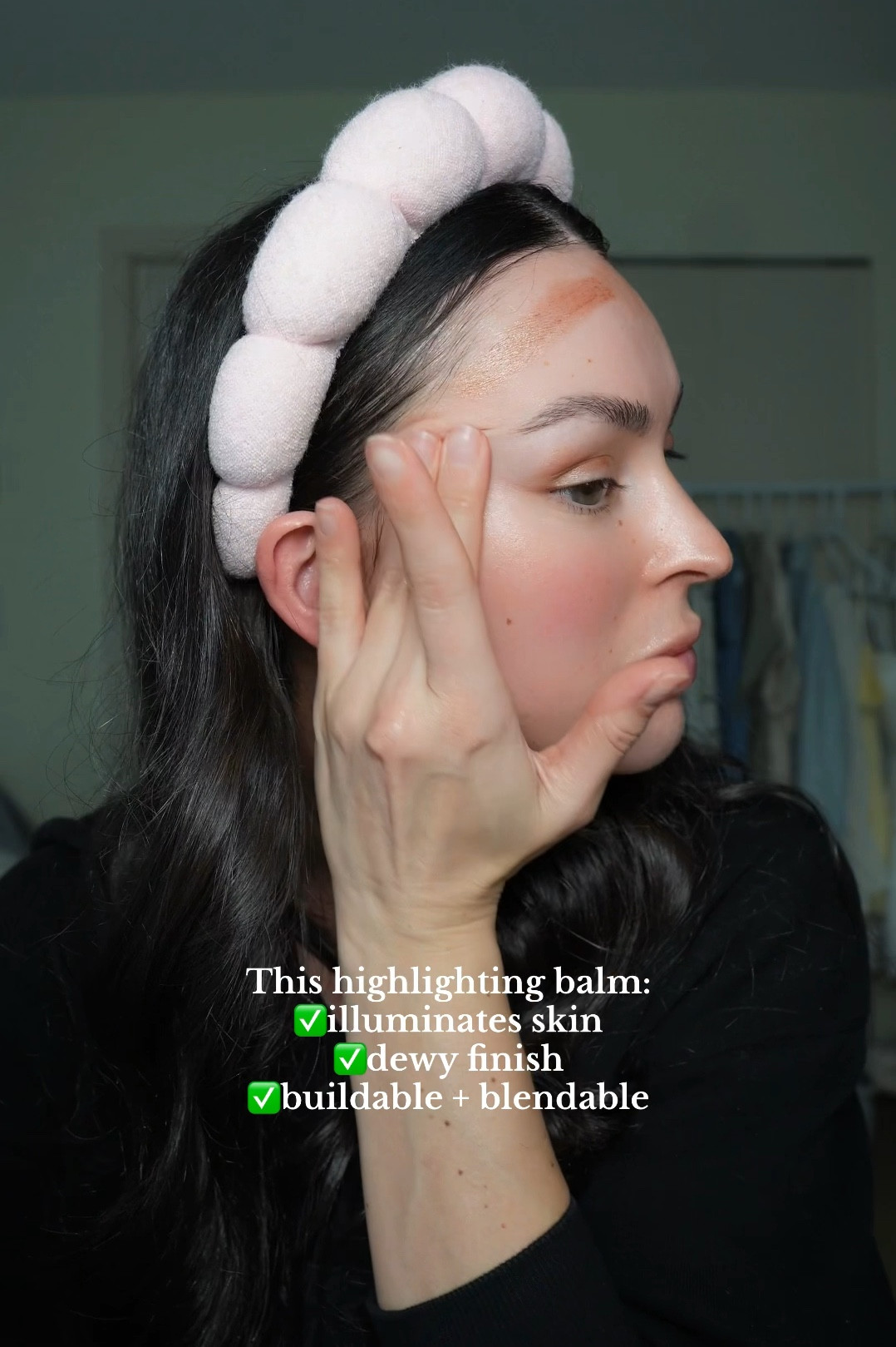 I’ll be doing this 2 step glowy skin all summer long! Zero sparkly just glowy and bronzy! 

#glowyskin #skincare #skincareroutine #glowymakeup #summerskincare

#LTKsummer #LTKcanada #LTKbeauty