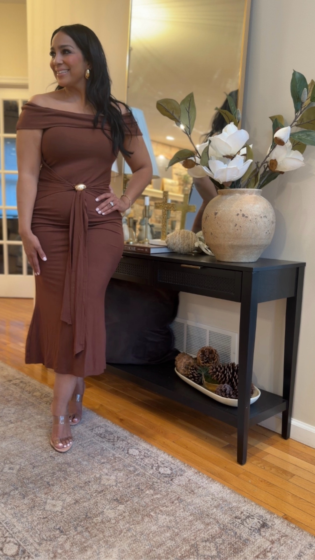 This dress had NO business being this flattering 😍
Wore this to a party and got so many compliments… and it’s under $40 👀

Snatched, comfy, and gives that effortless glam ✨
Amazon really did their thing with this one 👏🏽 #amazondresses #amazon #zesica

#LTKootd #LTKgrwm