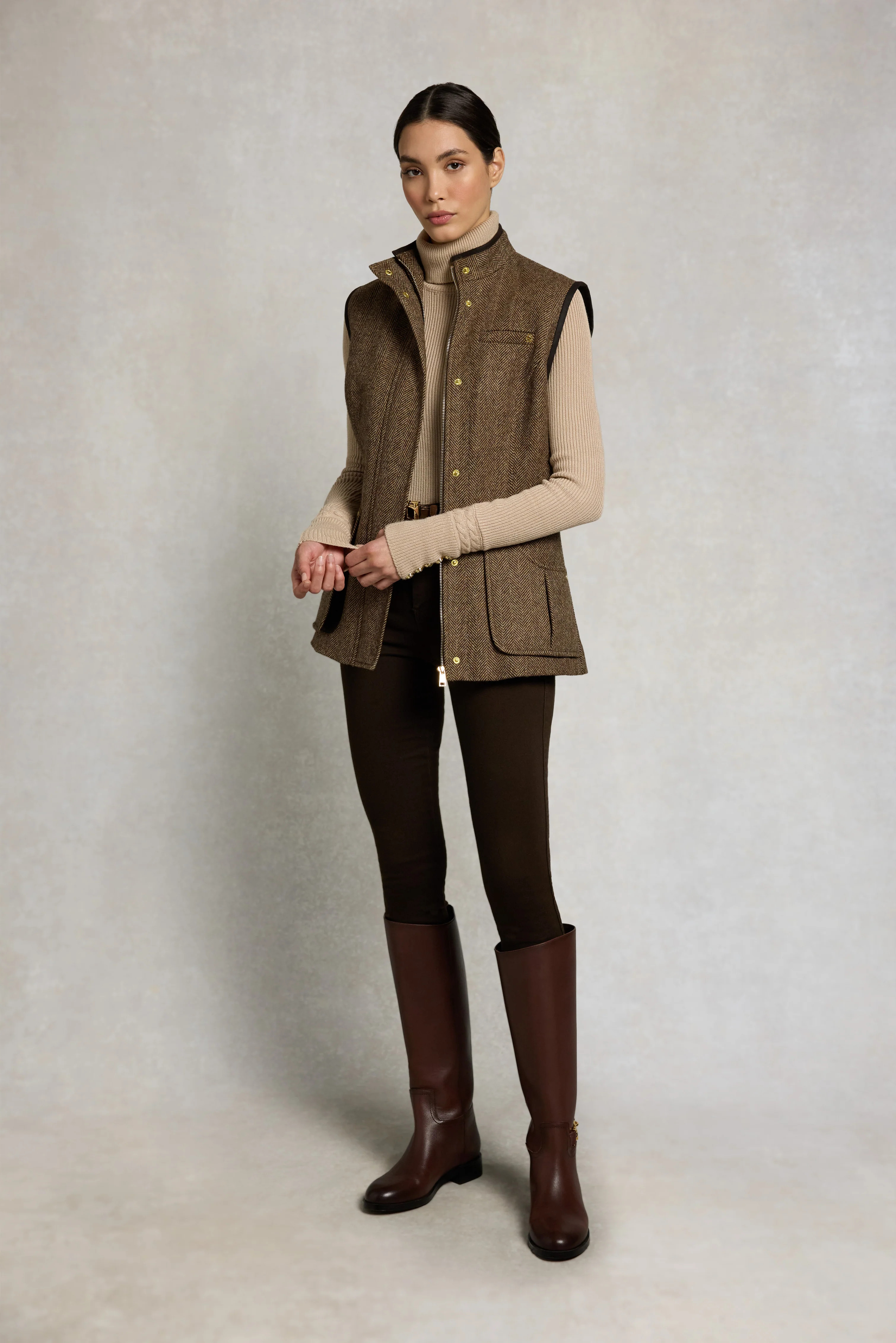 Country Classic Tweed Gilet (Large Scale Brown Herringbone) | Holland Cooper