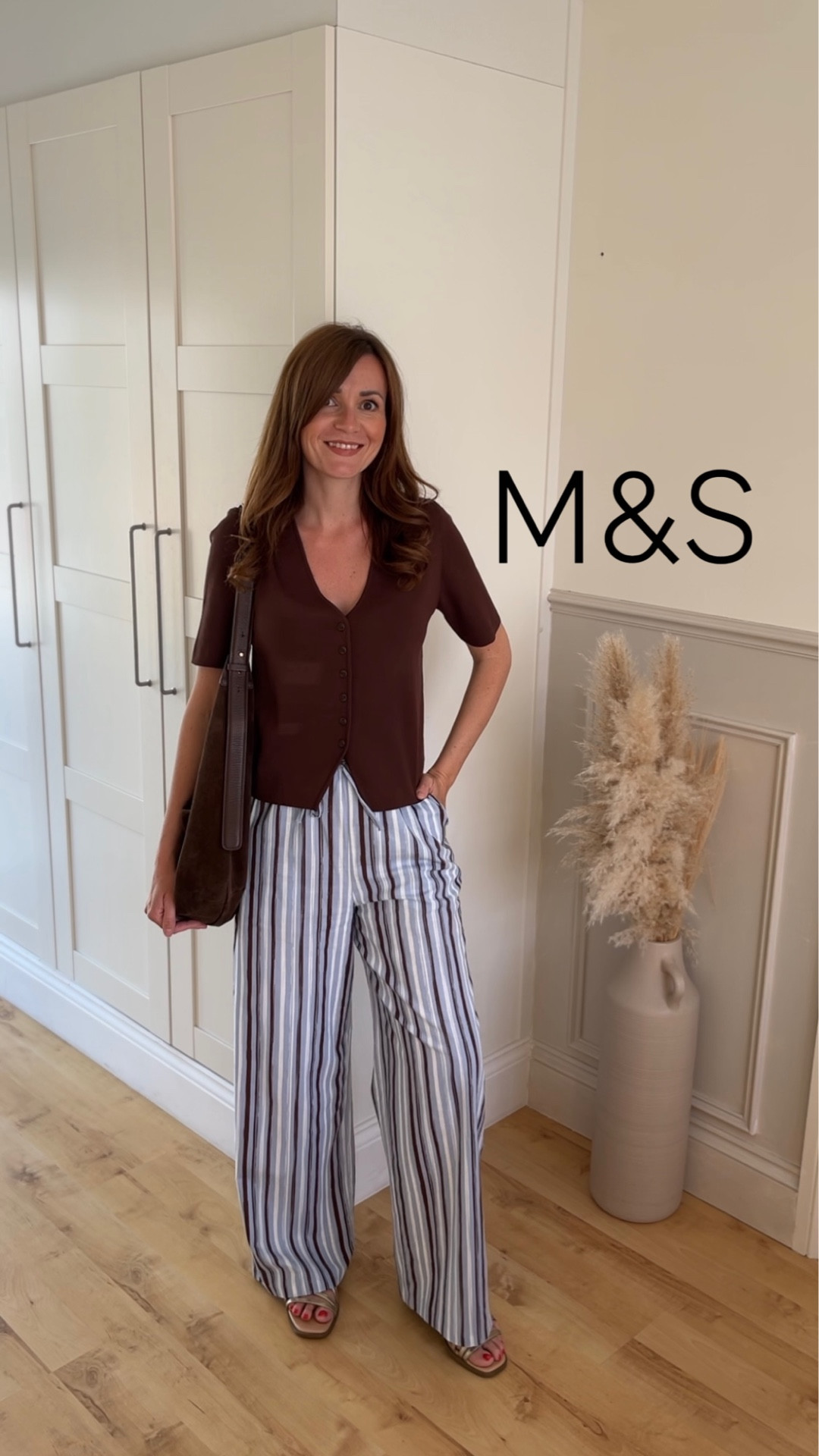 Marks & Spencer ✨

Cardigan size small.
Trousers size 8 ( I sized down from a size 10 as they run extremely large. 





#LTKsummer #LTKuk #LTKspring