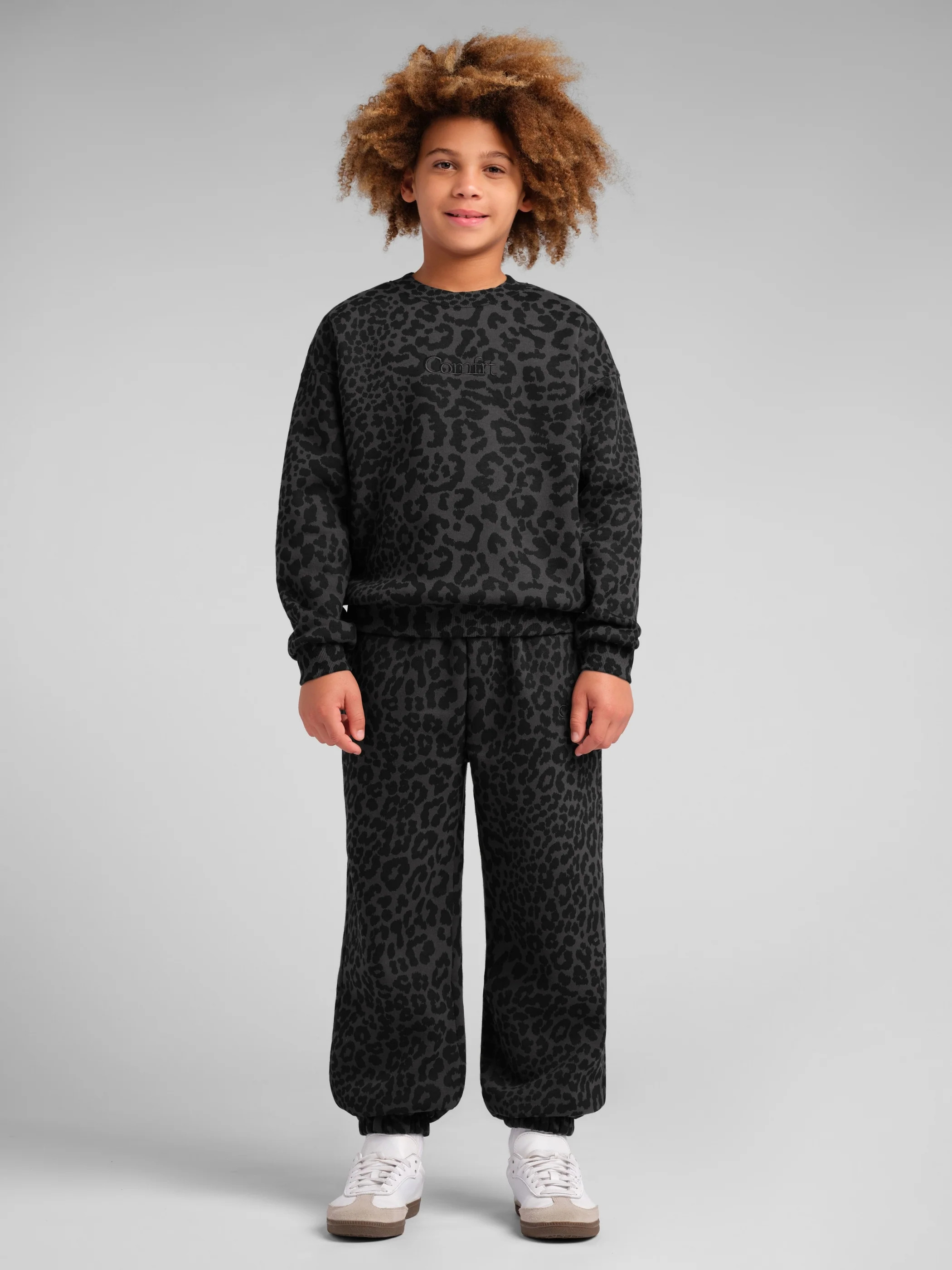 Comfrt Signature Kids Sweatpants | Midnight Leopard | Oversized | M | Medium | Comfrt
